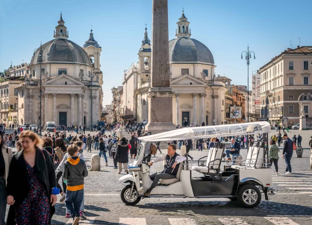 Rome Evening Tour by Golf Cart ETuk Tours Rome